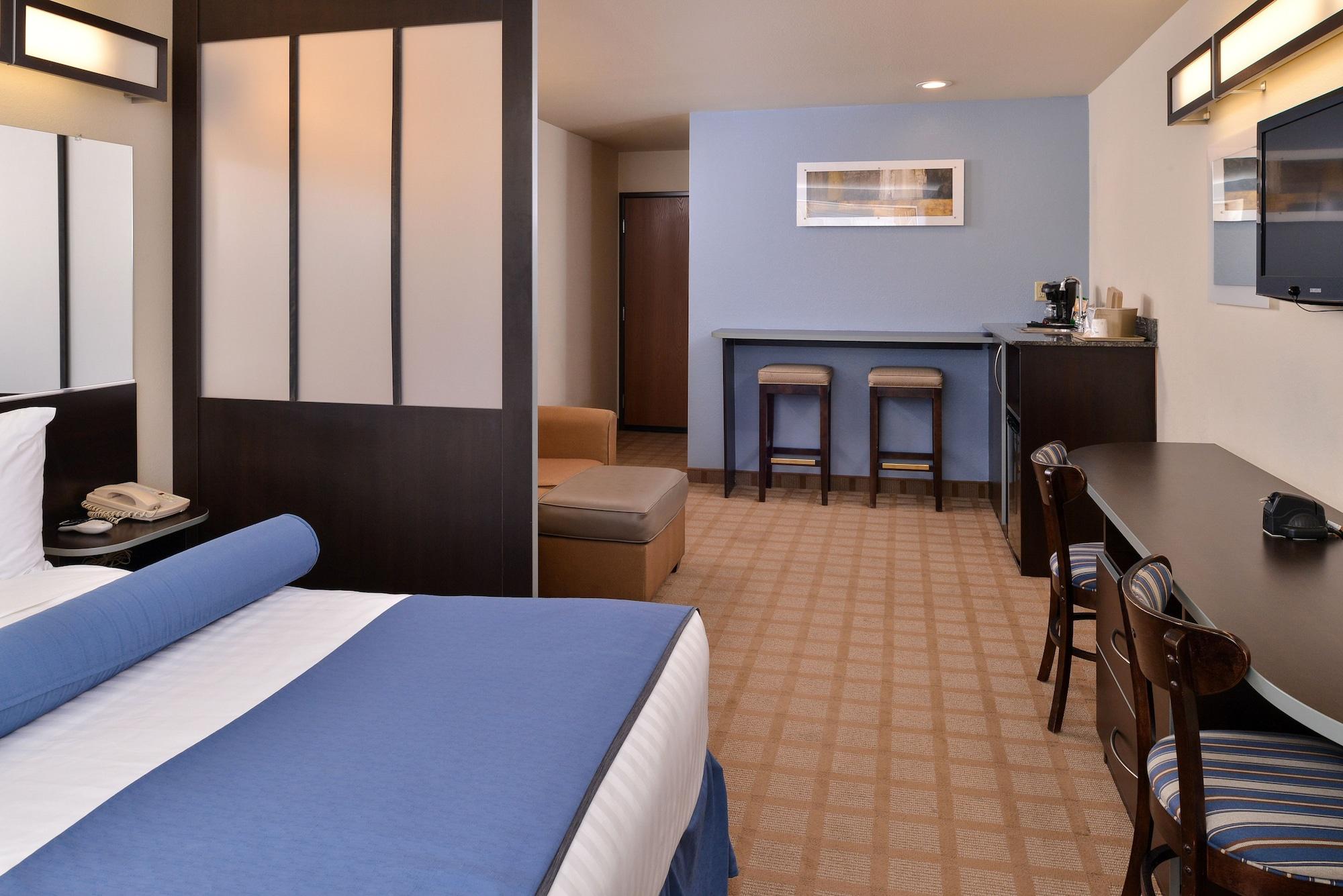 Microtel Inn & Suites By Wyndham Klamath Falls Exterior foto